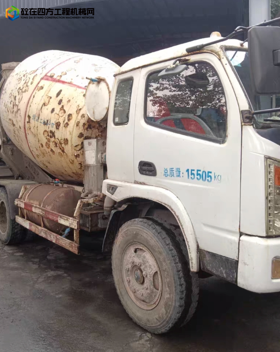 https://images.tongzsf.com/tong/truck_machine/20230708/164a95a8a75365.jpg