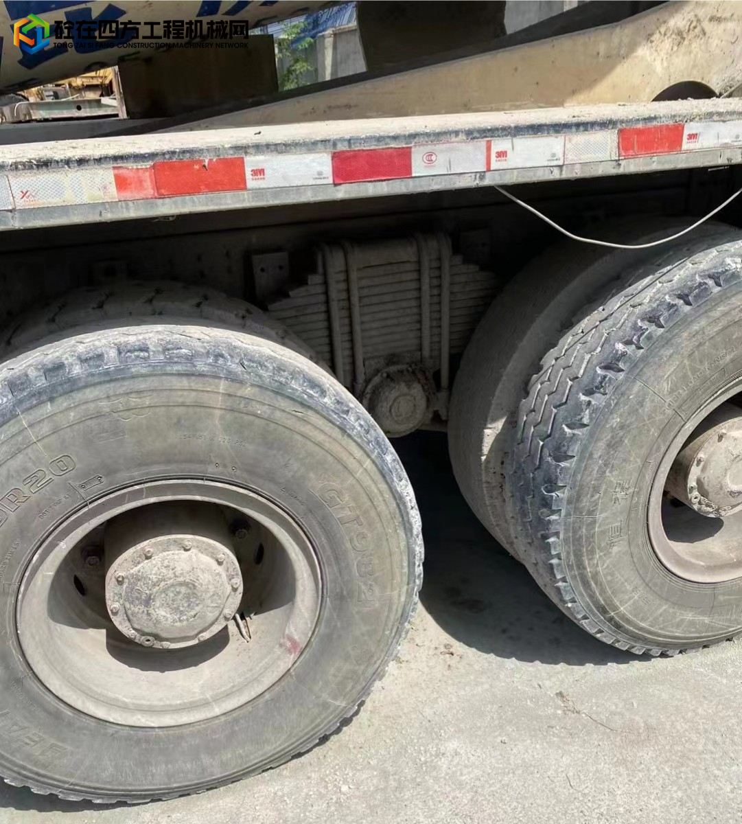 https://images.tongzsf.com/tong/truck_machine/20230710/164abb89a25bf3.jpg