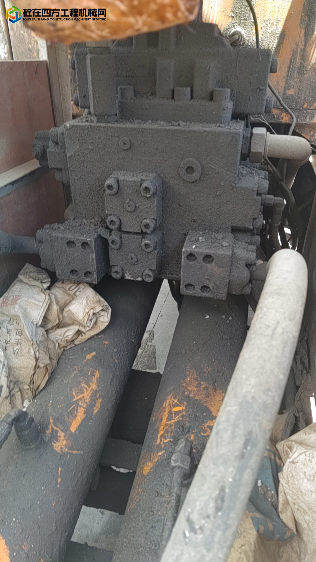 https://images.tongzsf.com/tong/truck_machine/20230710/164abd131a6a4e.jpg