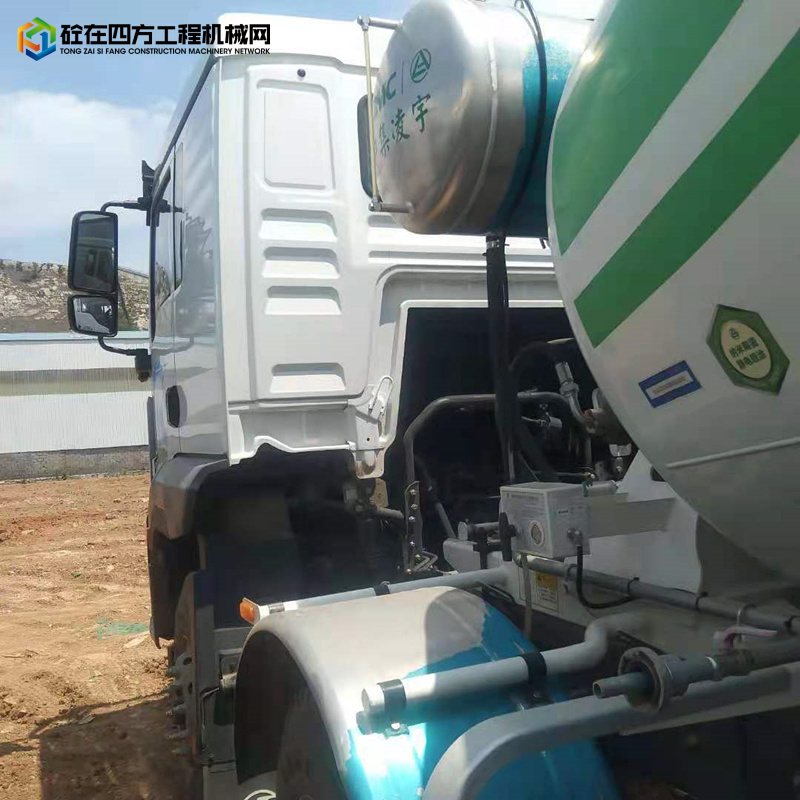 https://images.tongzsf.com/tong/truck_machine/20230711/164acefa675fce.jpg