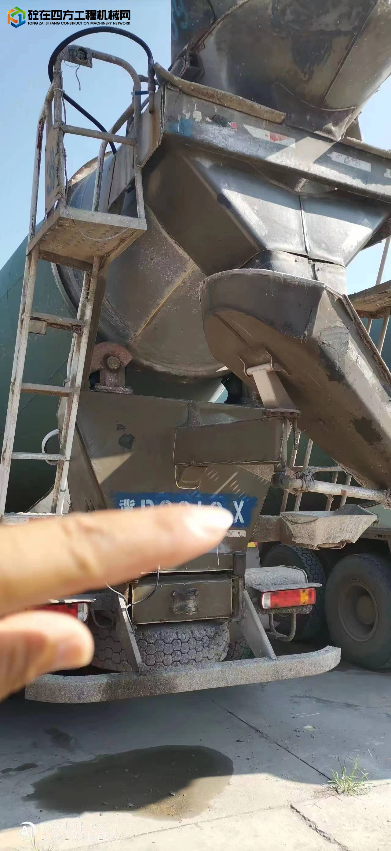 https://images.tongzsf.com/tong/truck_machine/20230711/164ad1b57ef3e6.jpg