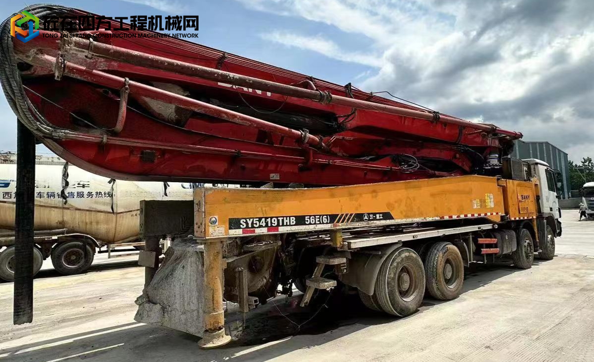 https://images.tongzsf.com/tong/truck_machine/20230713/164afa496e820f.jpg