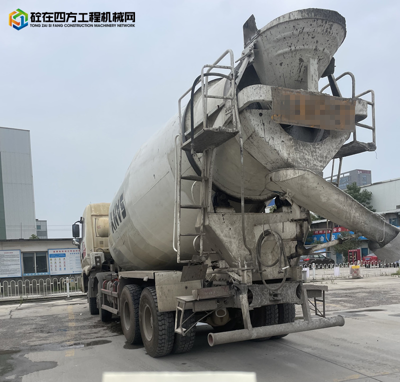 https://images.tongzsf.com/tong/truck_machine/20230714/164b0e9c282644.jpg