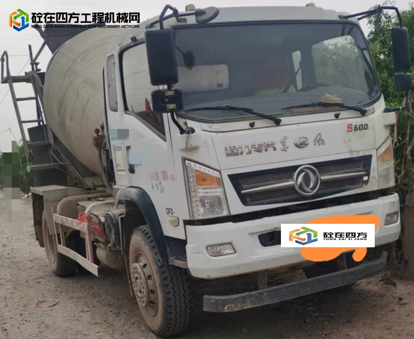 https://images.tongzsf.com/tong/truck_machine/20230719/164b74cb818d48.jpg