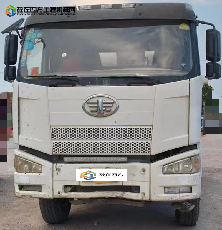 https://images.tongzsf.com/tong/truck_machine/20230725/164bf2b4988342.jpg