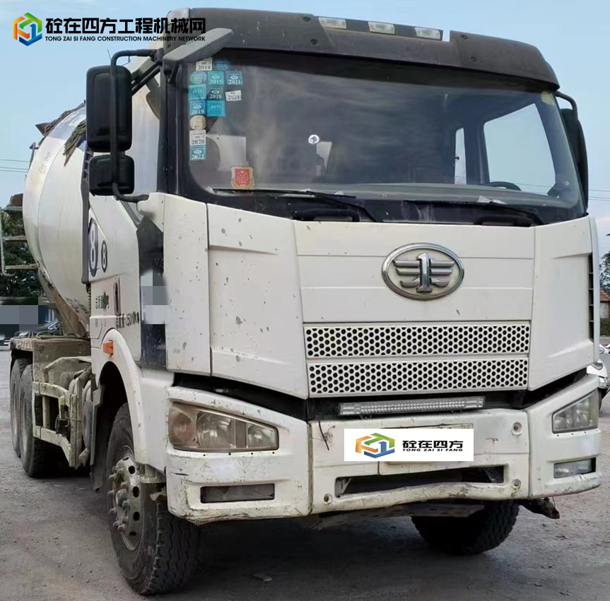 https://images.tongzsf.com/tong/truck_machine/20230725/164bf2b4e76ac8.jpg