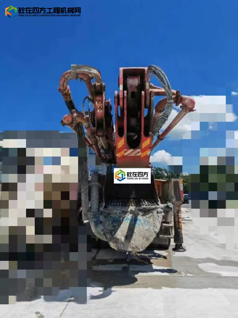 https://images.tongzsf.com/tong/truck_machine/20230727/164c1e63435eb5.jpg