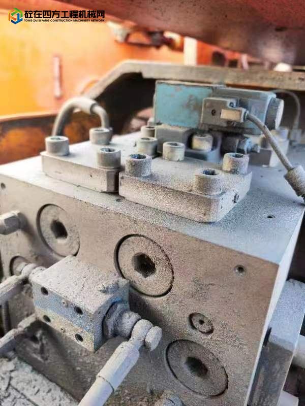 https://images.tongzsf.com/tong/truck_machine/20230727/164c1e641d8e99.jpg