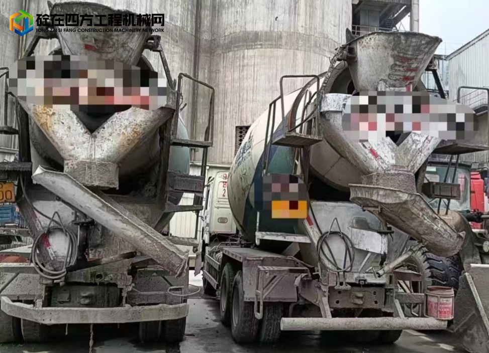 https://images.tongzsf.com/tong/truck_machine/20230801/164c87d63a149a.jpg