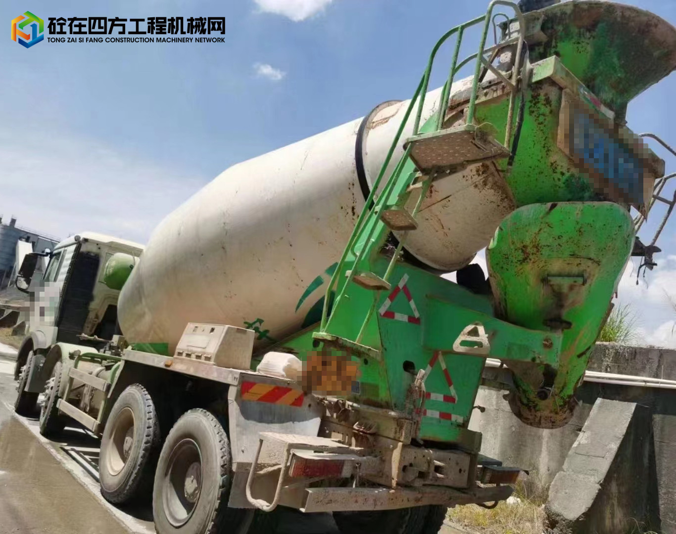 https://images.tongzsf.com/tong/truck_machine/20230804/164cc5f2290235.jpg