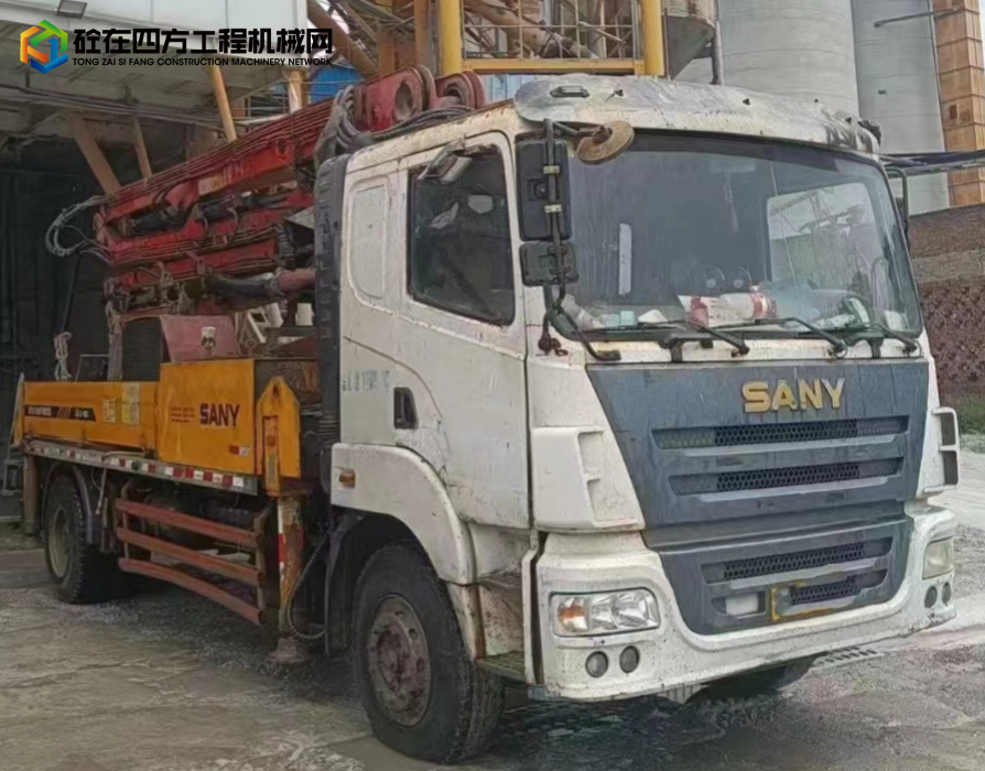 https://images.tongzsf.com/tong/truck_machine/20230808/164d1d7f4b4542.jpg