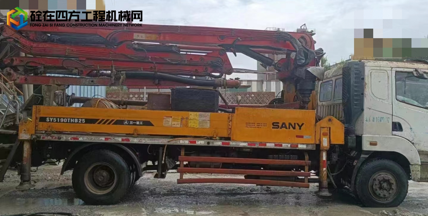 https://images.tongzsf.com/tong/truck_machine/20230808/164d1d80688c9e.jpg