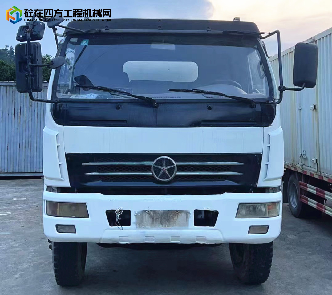 https://images.tongzsf.com/tong/truck_machine/20230811/164d590318700f.jpg