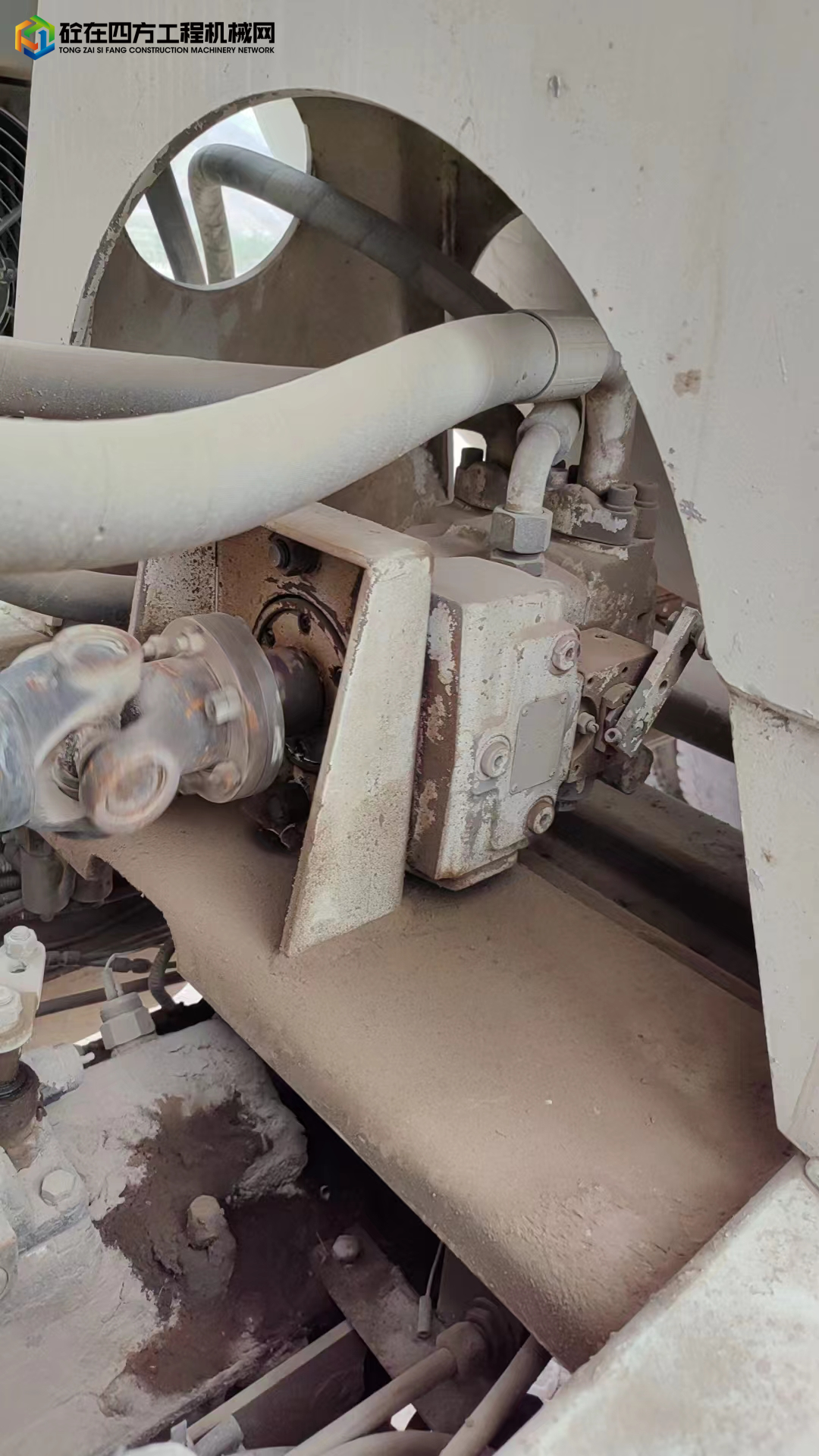 https://images.tongzsf.com/tong/truck_machine/20230814/164d99414b2d40.jpg