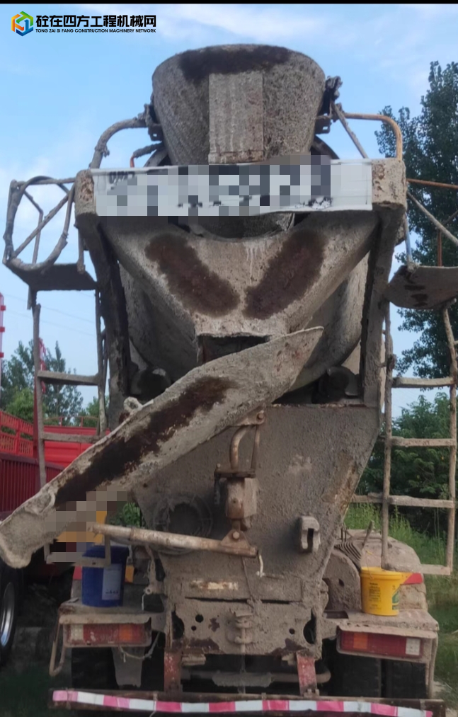 https://images.tongzsf.com/tong/truck_machine/20230814/164d9c77749c6a.jpg