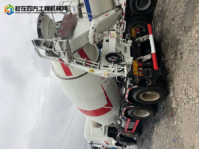 https://images.tongzsf.com/tong/truck_machine/20230814/164d9f1bd06778.jpg