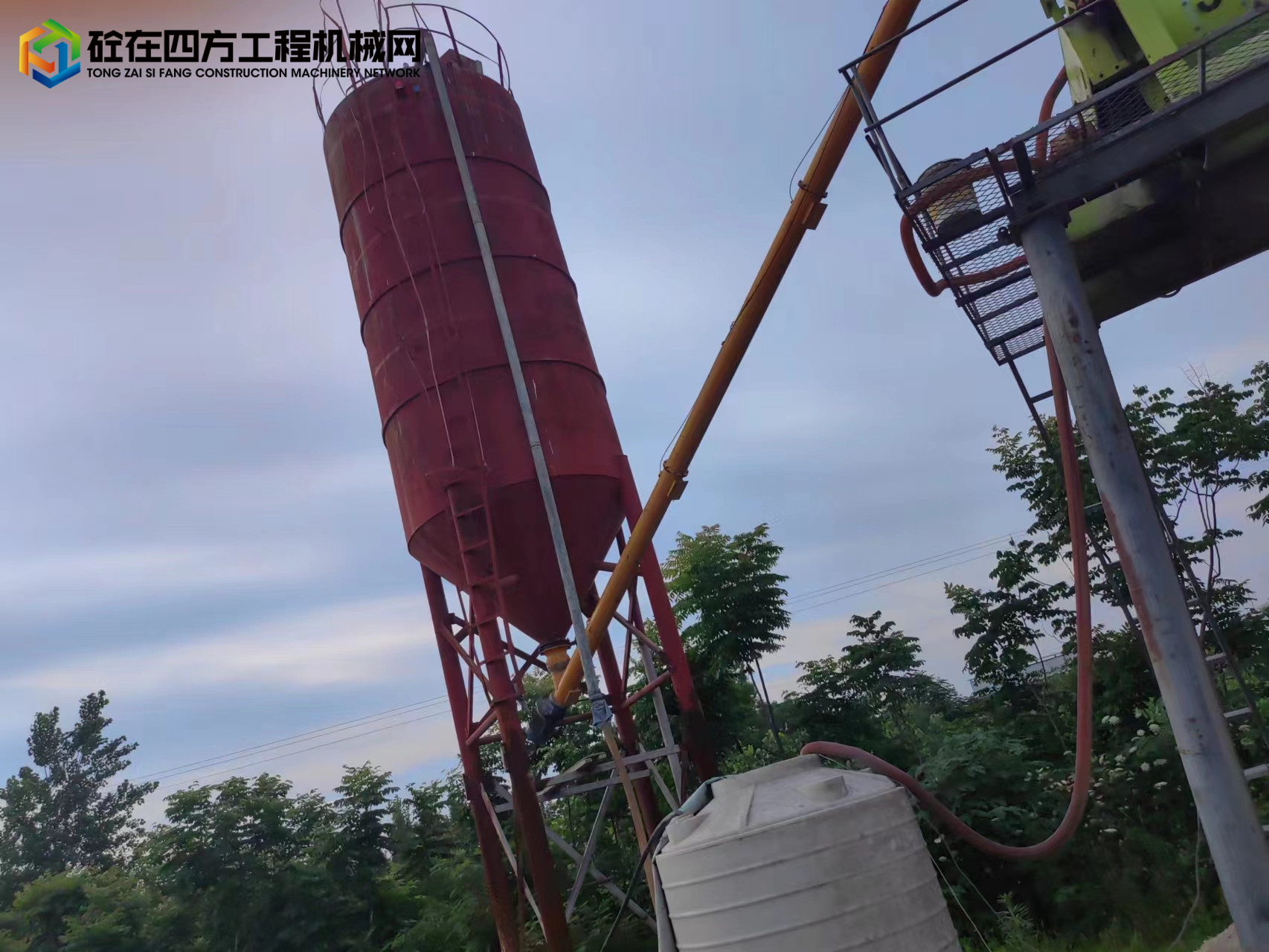 https://images.tongzsf.com/tong/truck_machine/20230816/164dc202111ec7.jpg