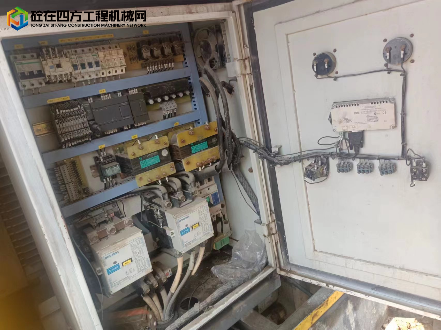 https://images.tongzsf.com/tong/truck_machine/20230817/164dd7fedbec81.jpg