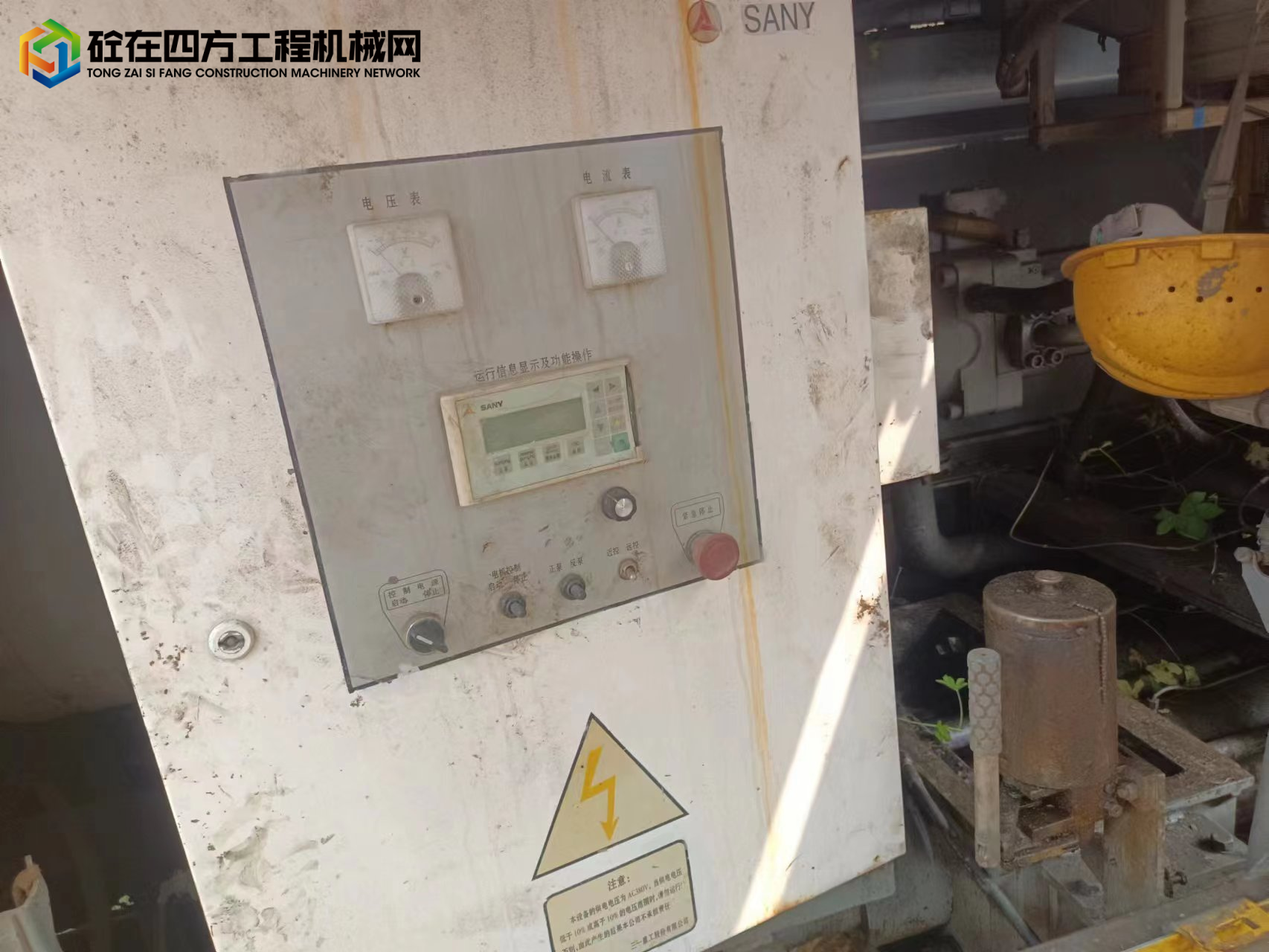 https://images.tongzsf.com/tong/truck_machine/20230817/164dd7ff569072.jpg