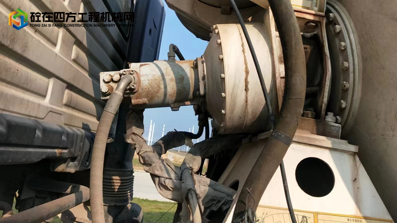 https://images.tongzsf.com/tong/truck_machine/20230817/164ddd0ce54ac8.jpg