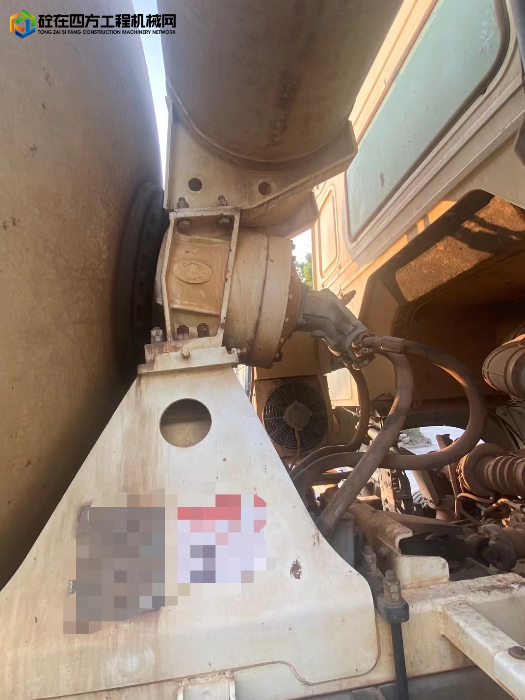 https://images.tongzsf.com/tong/truck_machine/20230818/164df09507cb79.jpg