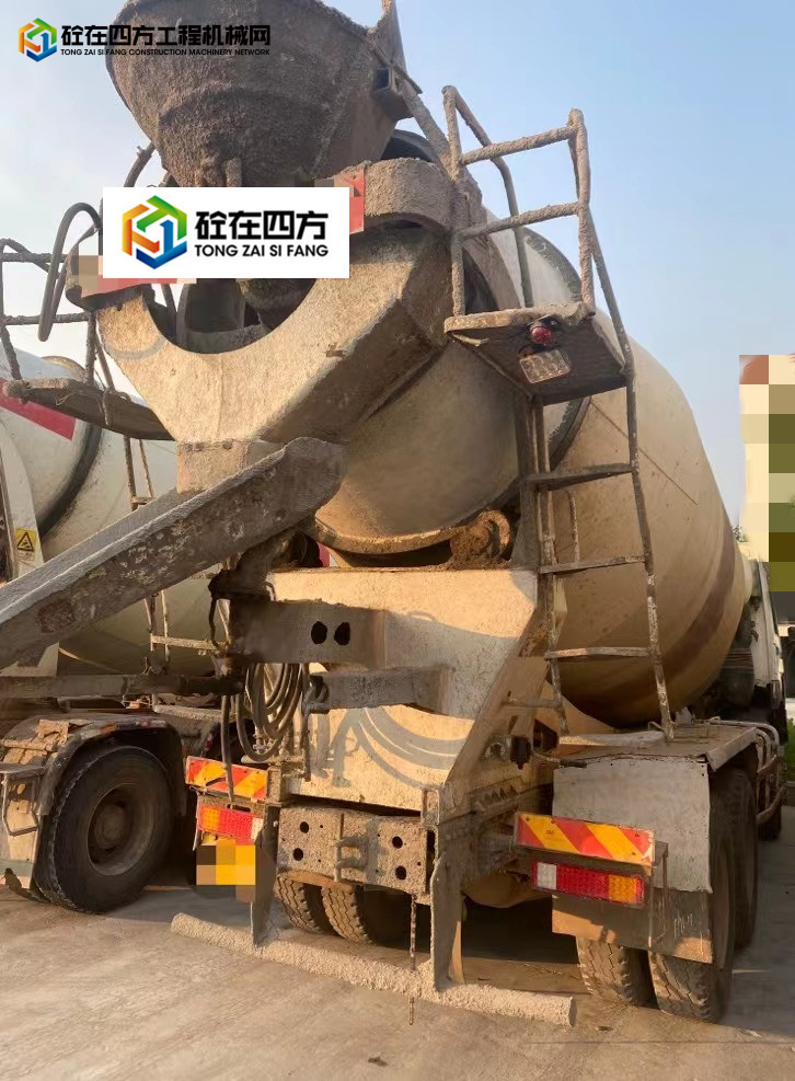 https://images.tongzsf.com/tong/truck_machine/20230818/164df096b703d9.jpg