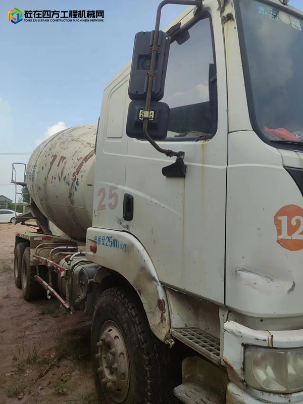 https://images.tongzsf.com/tong/truck_machine/20230821/164e2d60b23a0b.jpg