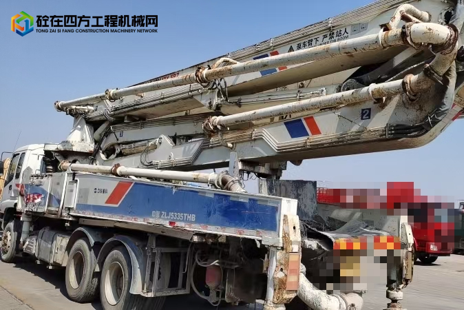 https://images.tongzsf.com/tong/truck_machine/20230823/164e5d42c7aa49.jpg