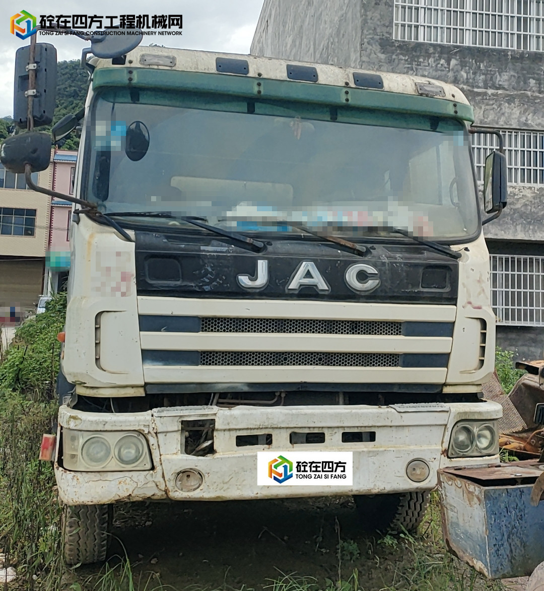 https://images.tongzsf.com/tong/truck_machine/20230825/164e80b54e2cdf.jpg