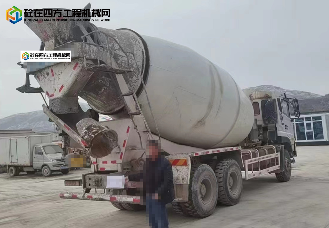 https://images.tongzsf.com/tong/truck_machine/20230828/164ec626c22e58.jpg