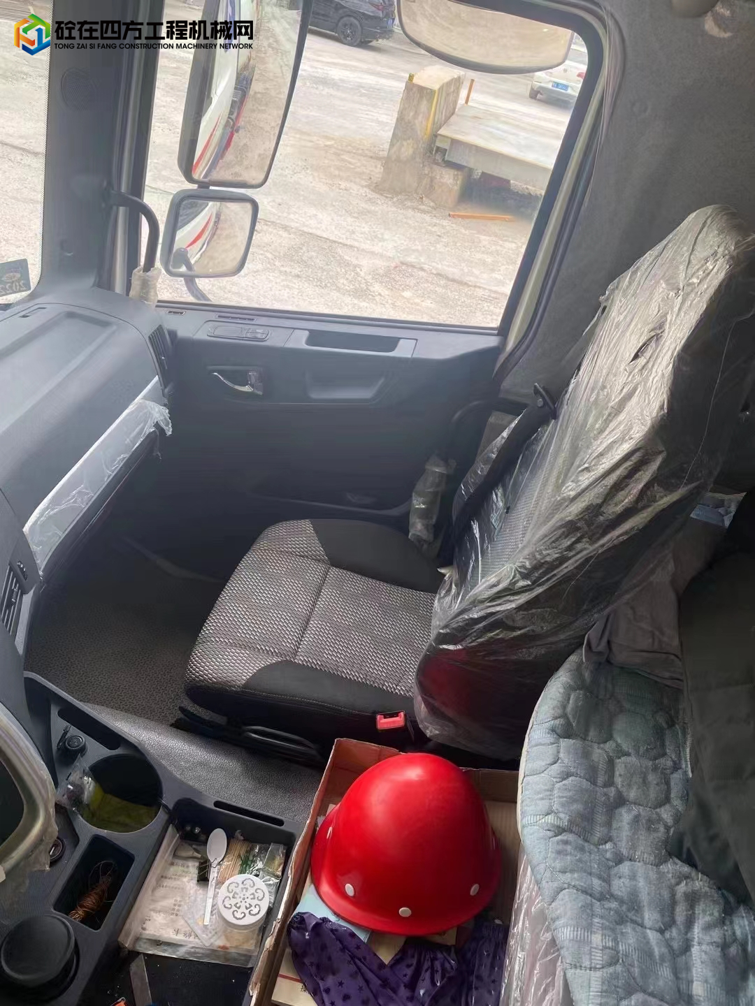 https://images.tongzsf.com/tong/truck_machine/20230830/164eeadfdc2f25.jpg