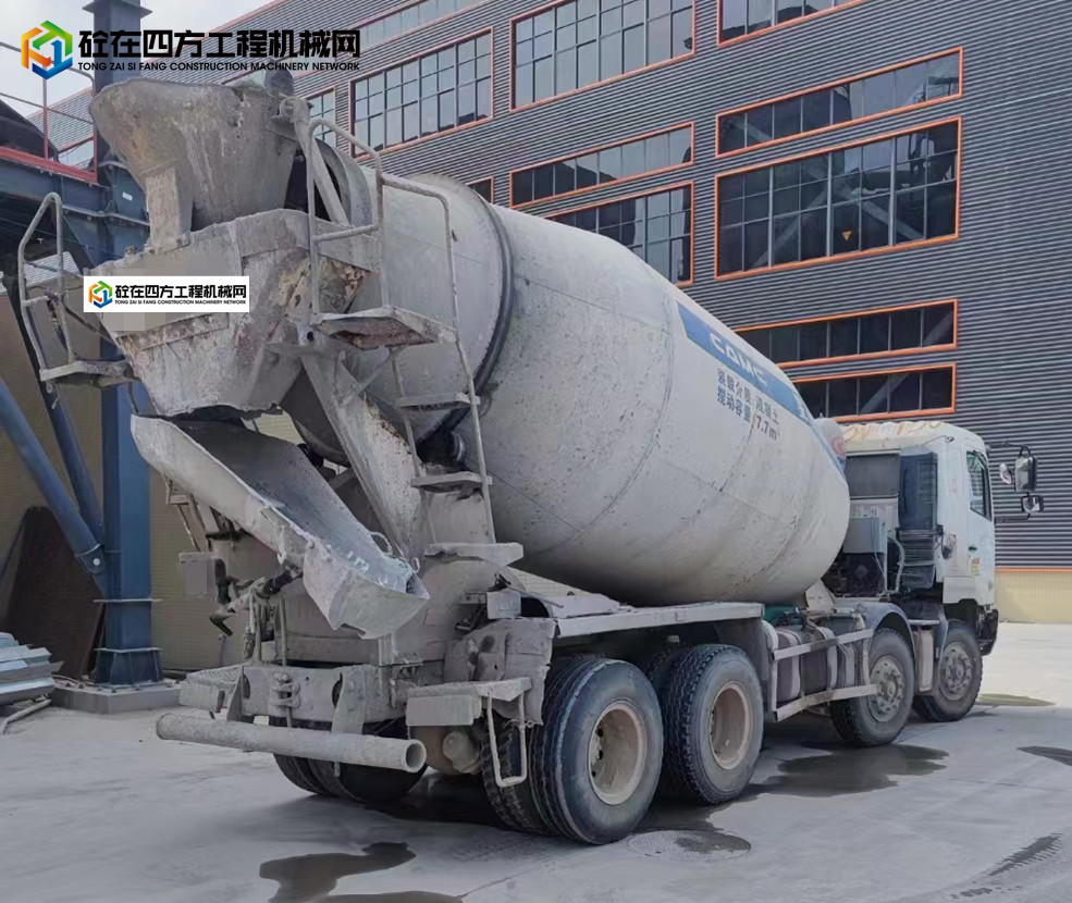 https://images.tongzsf.com/tong/truck_machine/20230906/164f83c0e2ecf7.jpg
