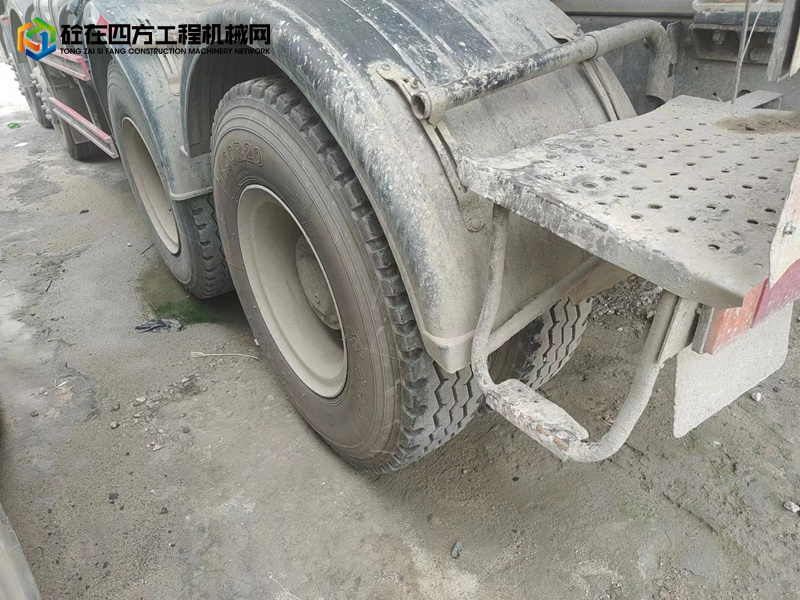 https://images.tongzsf.com/tong/truck_machine/20230908/164fadfb6465de.jpg