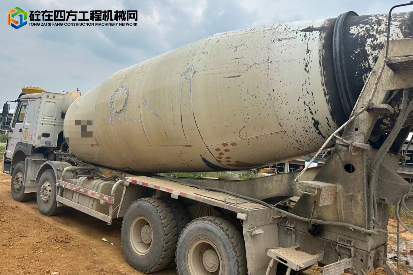 https://images.tongzsf.com/tong/truck_machine/20230911/164fe665a82795.jpg