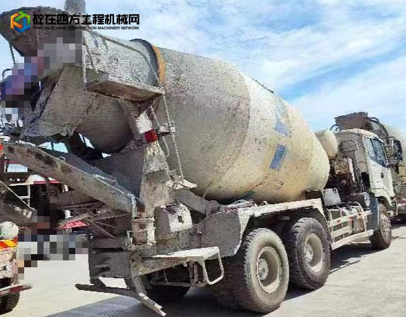 https://images.tongzsf.com/tong/truck_machine/20230912/1650020c63fe87.jpg