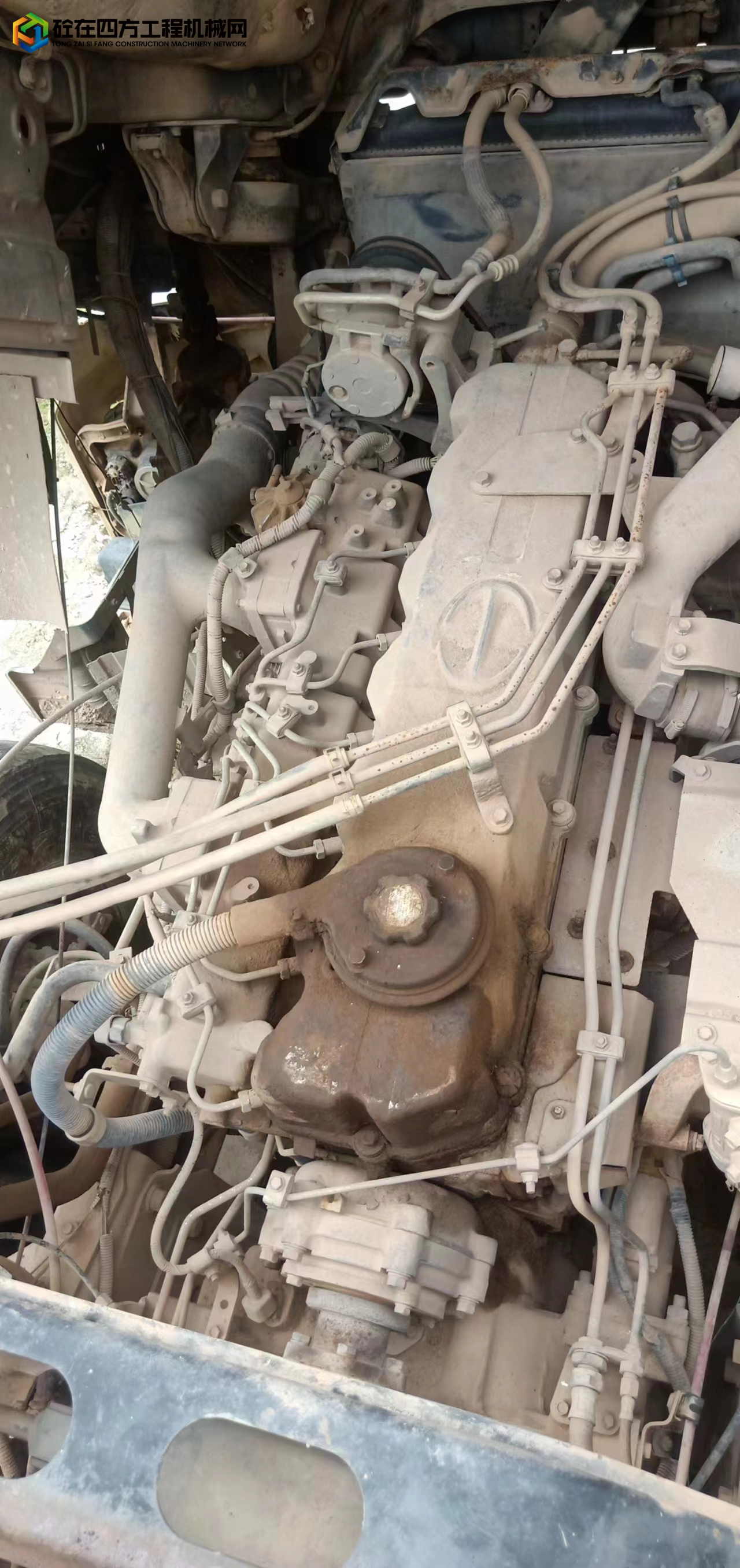 https://images.tongzsf.com/tong/truck_machine/20230913/165015fc841aaa.jpg