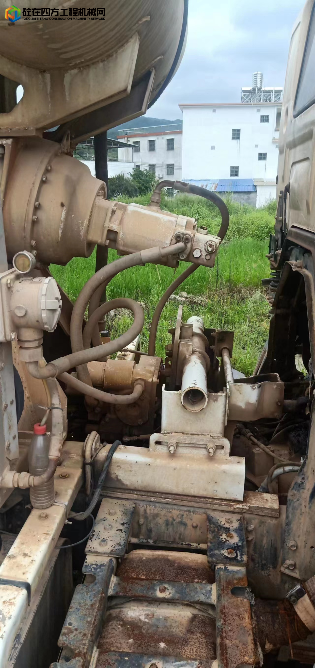 https://images.tongzsf.com/tong/truck_machine/20230913/165015fe2a3662.jpg