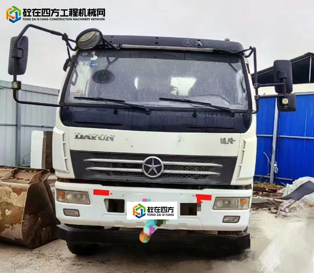 https://images.tongzsf.com/tong/truck_machine/20230915/16503f37343323.jpg