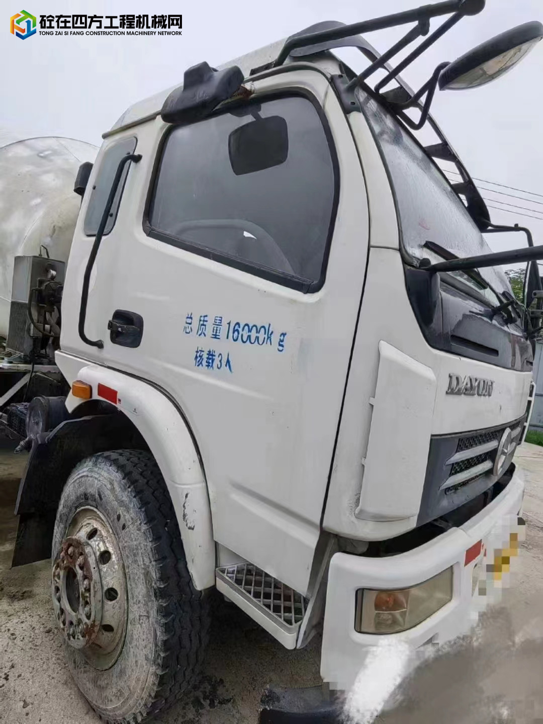 https://images.tongzsf.com/tong/truck_machine/20230915/16503f379812e4.jpg