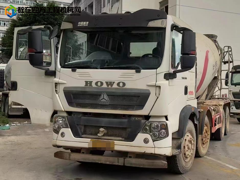 https://images.tongzsf.com/tong/truck_machine/20230918/16507b26c6c3c8.jpg