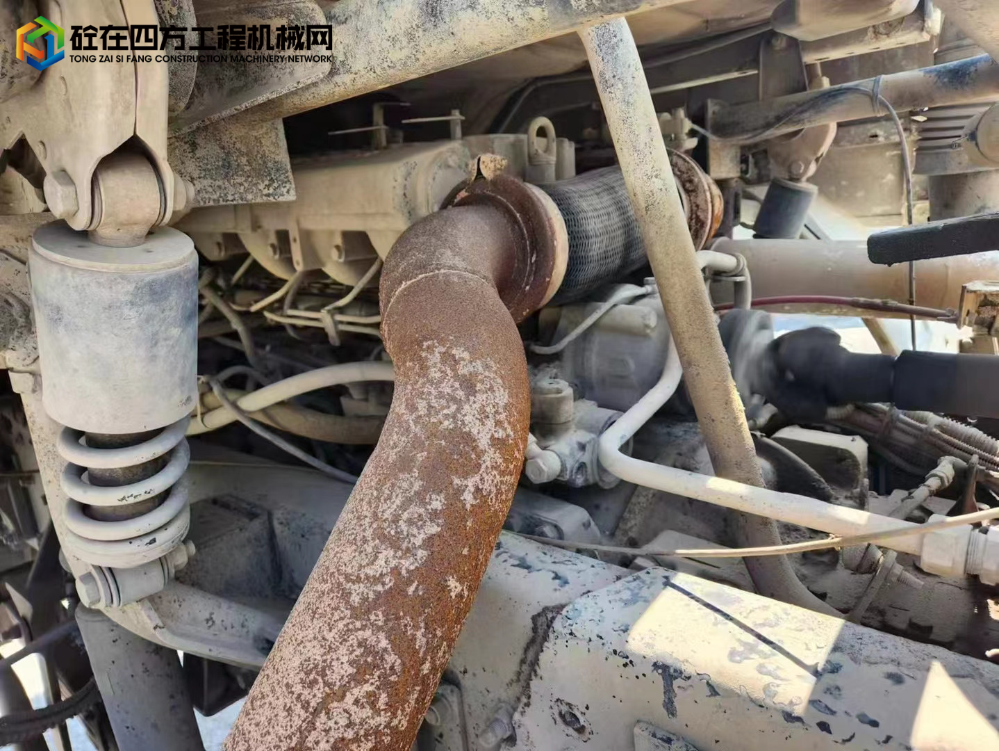 https://images.tongzsf.com/tong/truck_machine/20230918/16507e9bc79847.jpg