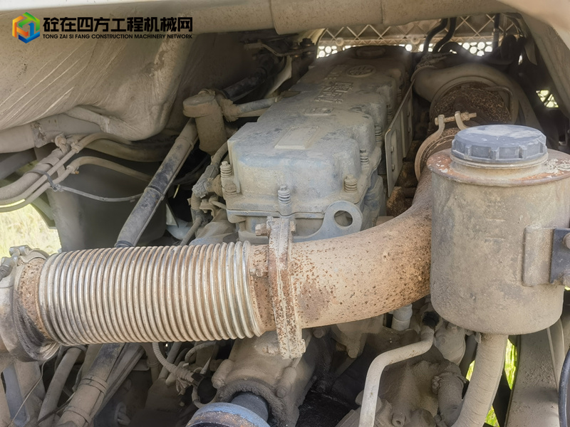 https://images.tongzsf.com/tong/truck_machine/20230920/1650a906cd7513.jpg