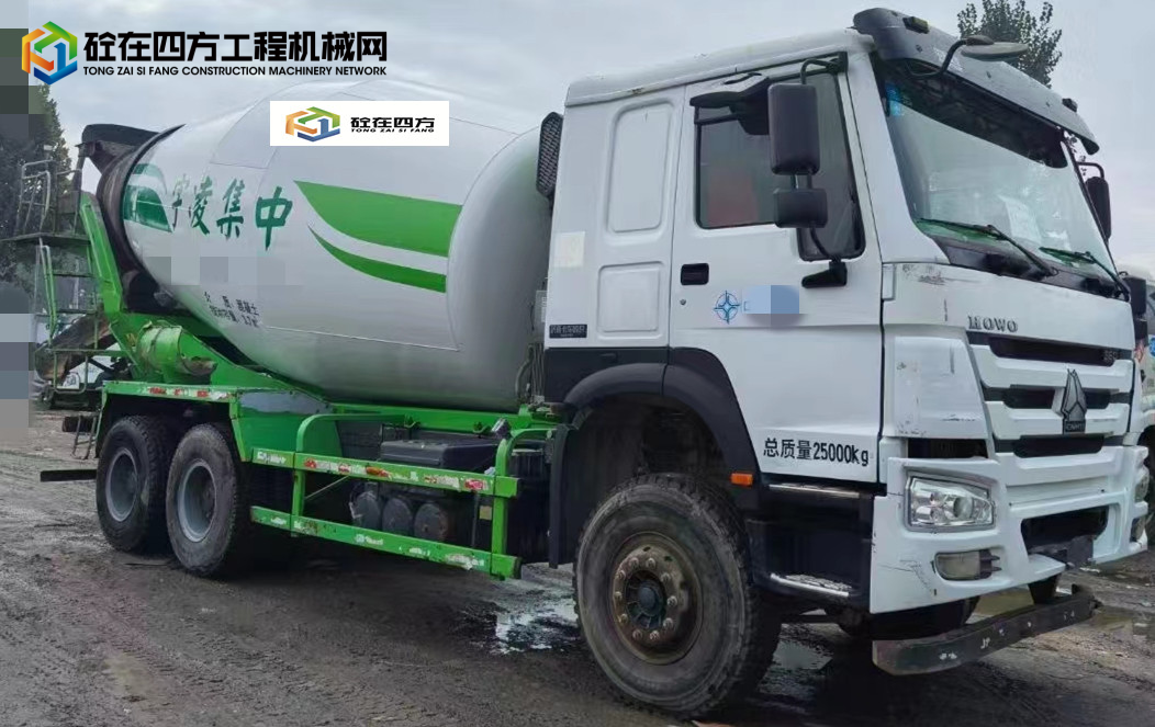 https://images.tongzsf.com/tong/truck_machine/20230926/165127be70a8b1.jpg