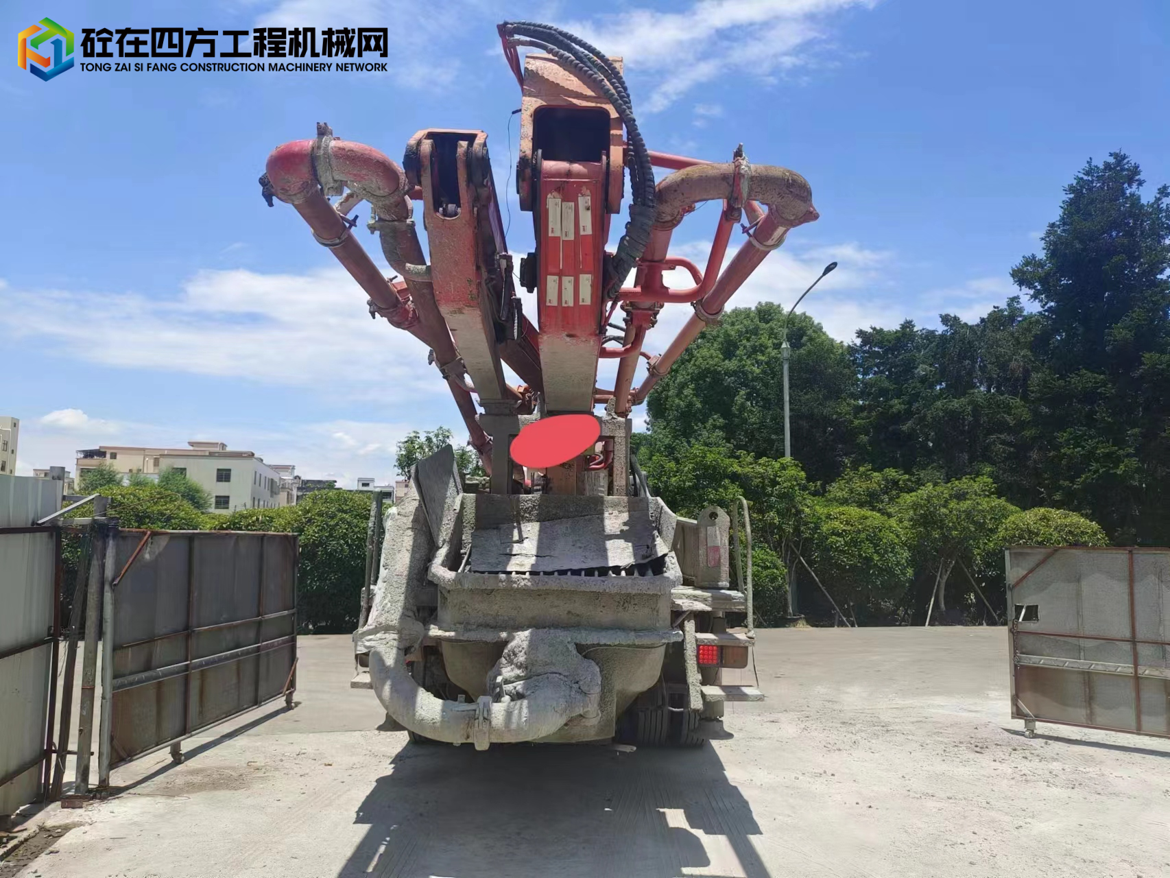 https://images.tongzsf.com/tong/truck_machine/20230930/1651798ce59fda.jpg
