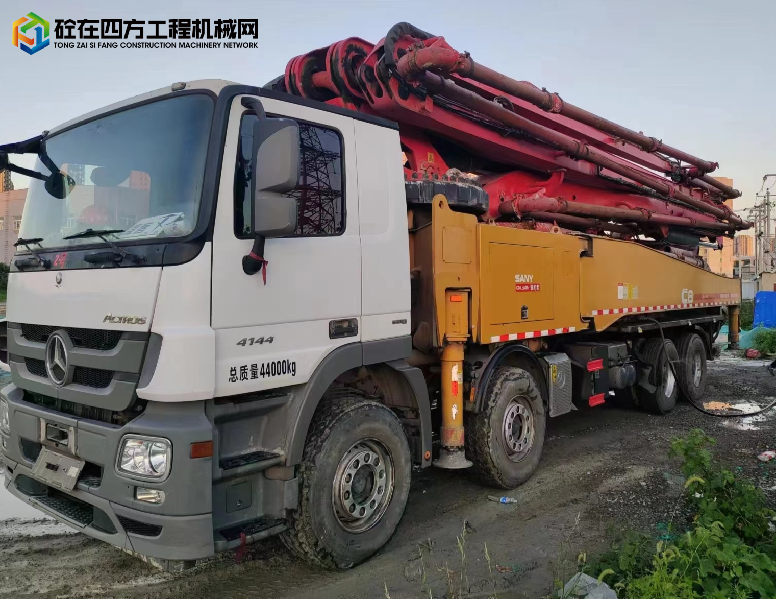 https://images.tongzsf.com/tong/truck_machine/20231001/165195e15c5f17.jpg