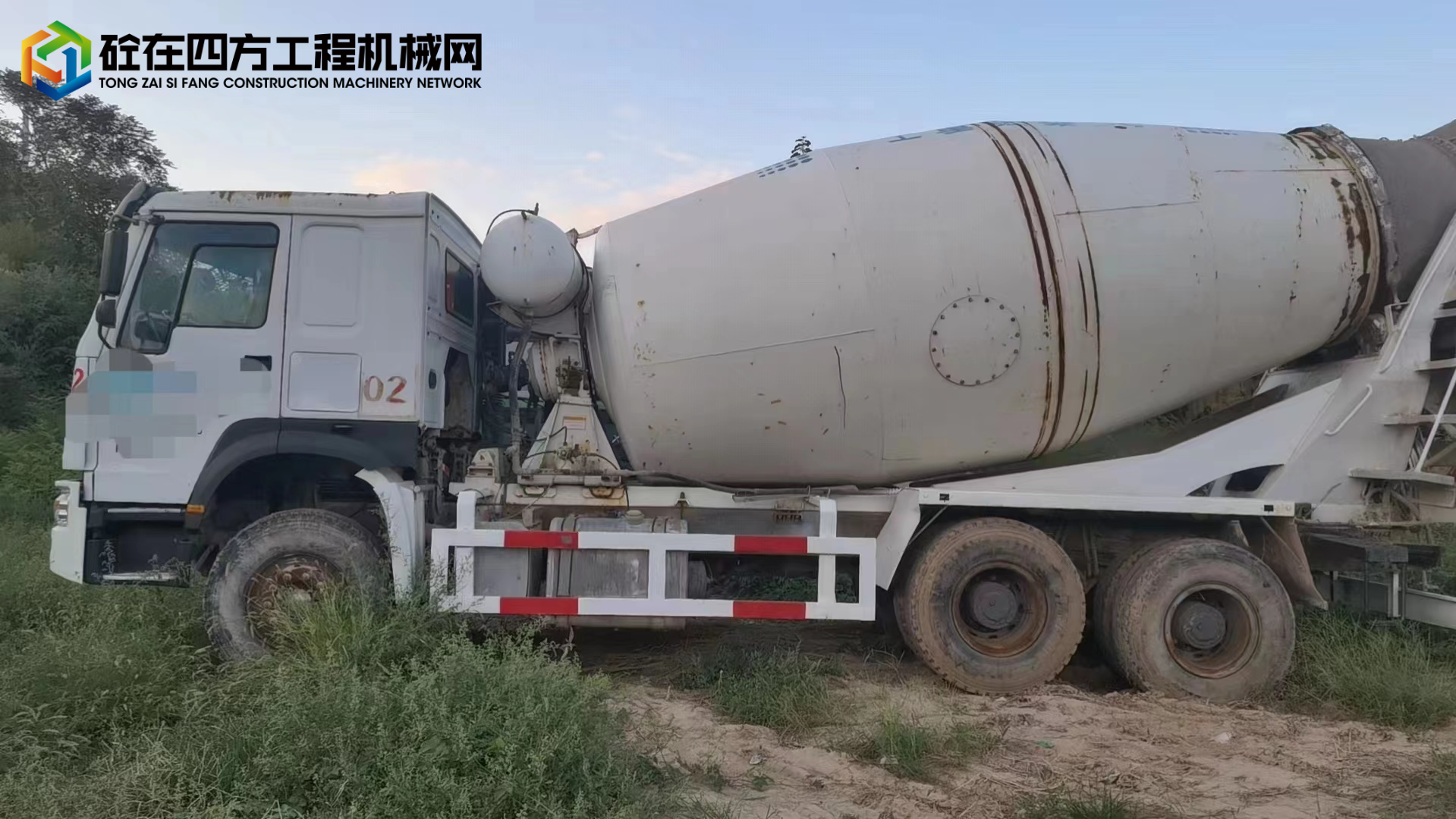 https://images.tongzsf.com/tong/truck_machine/20231003/1651c13eb420e0.jpg