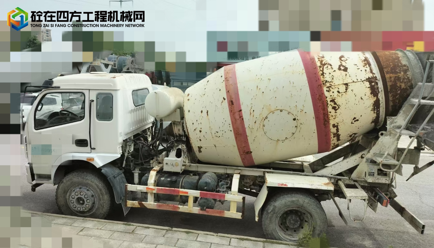 https://images.tongzsf.com/tong/truck_machine/20231008/16522591dcf56a.jpg