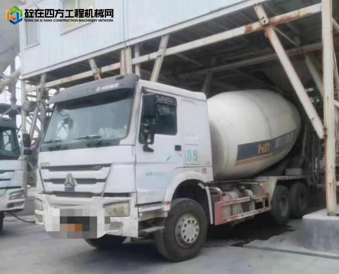 https://images.tongzsf.com/tong/truck_machine/20231009/16523a1ea8989c.jpg