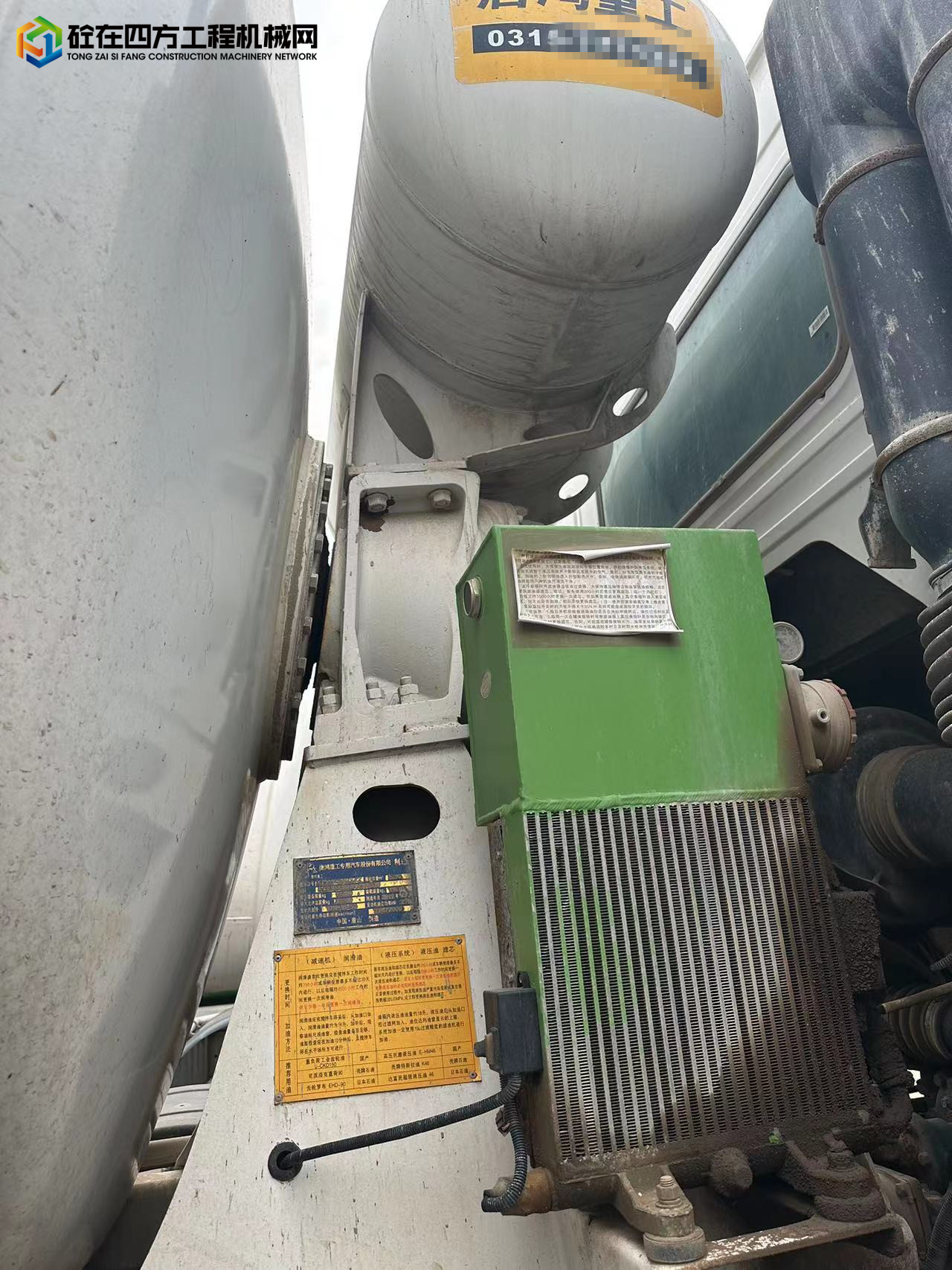https://images.tongzsf.com/tong/truck_machine/20231010/16524c36bf02b2.jpg