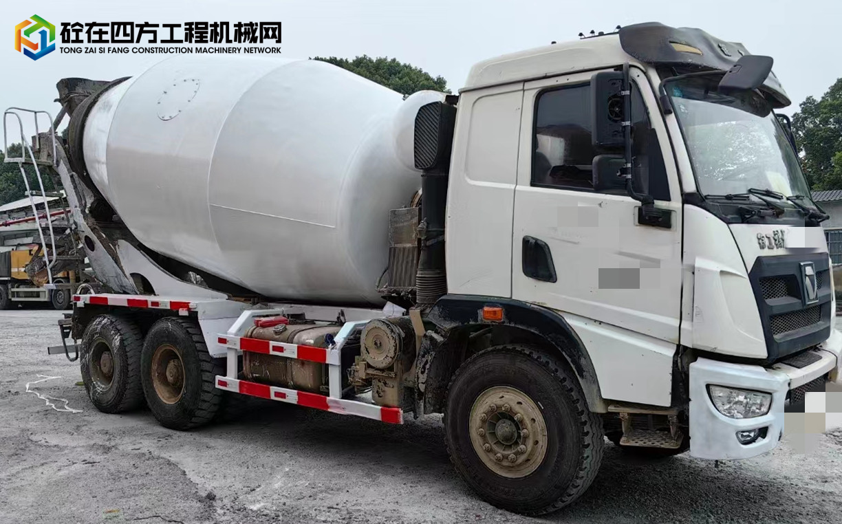 https://images.tongzsf.com/tong/truck_machine/20231010/1652509eb18013.jpg